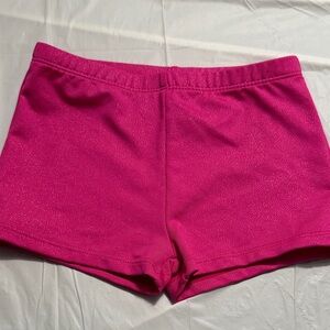 Danskin Freestyle Fuchsia gymnastic Shorts size 6/6x
